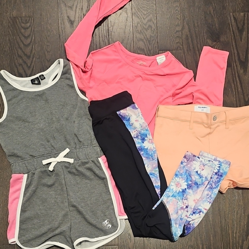 Girls Athletic Bundle 4 pieces size 10/12